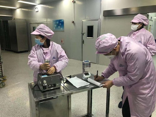 抗擊疫情 你我同在 防護(hù)用品生產(chǎn)中的中國力量與全民擔(dān)當(dāng)